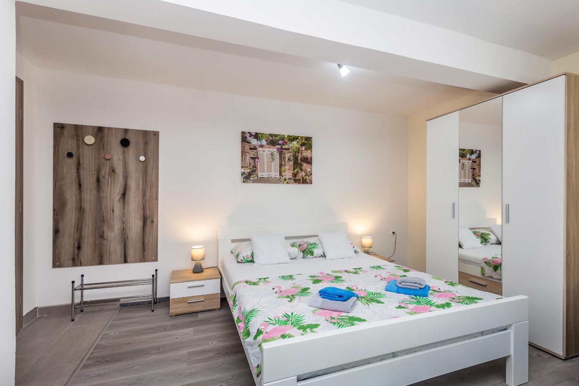 Apartmani Tena Njivice Exteriér fotografie